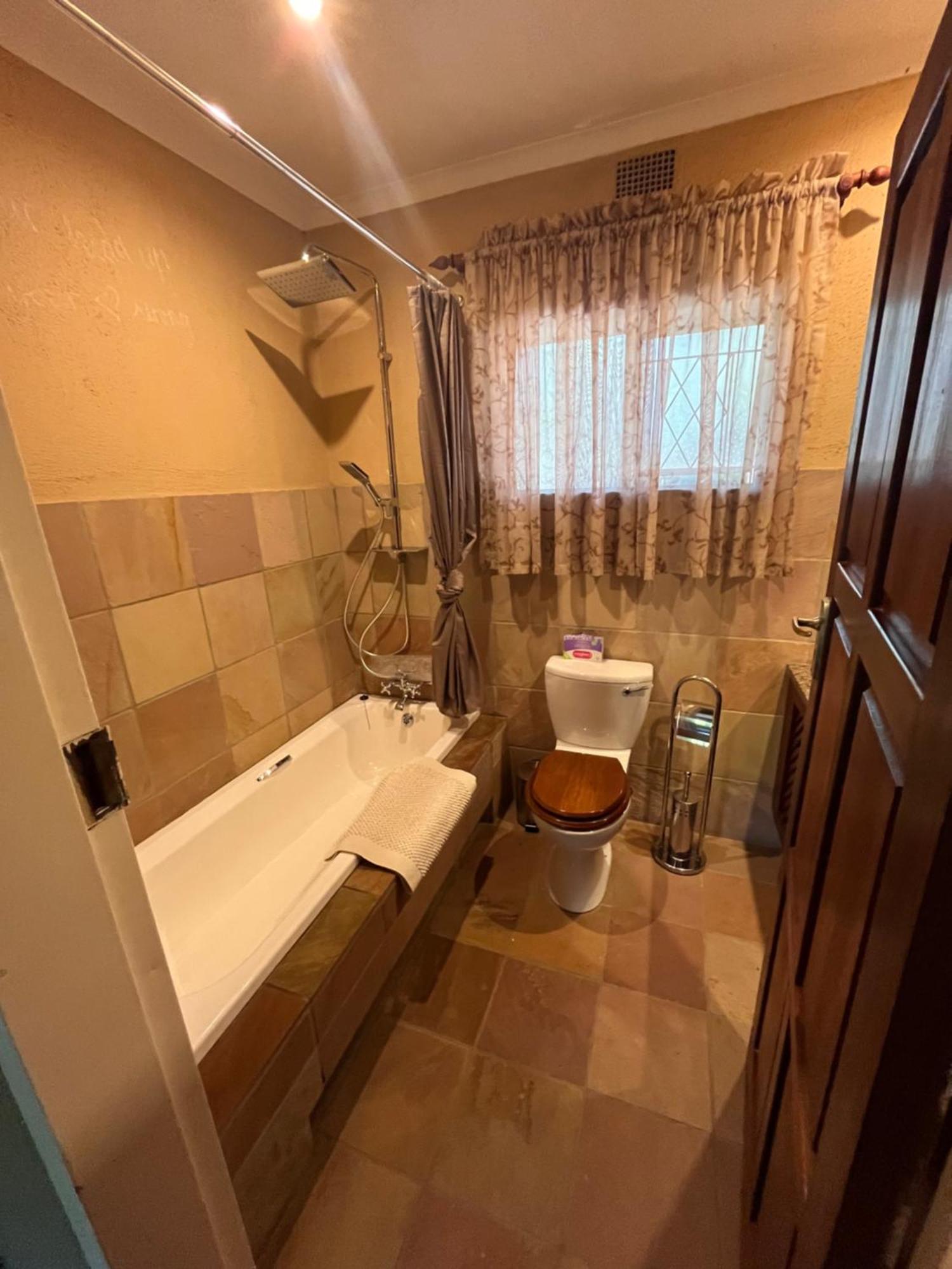 Green Pascua Bed And Breakfast Roodepoort Ngoại thất bức ảnh